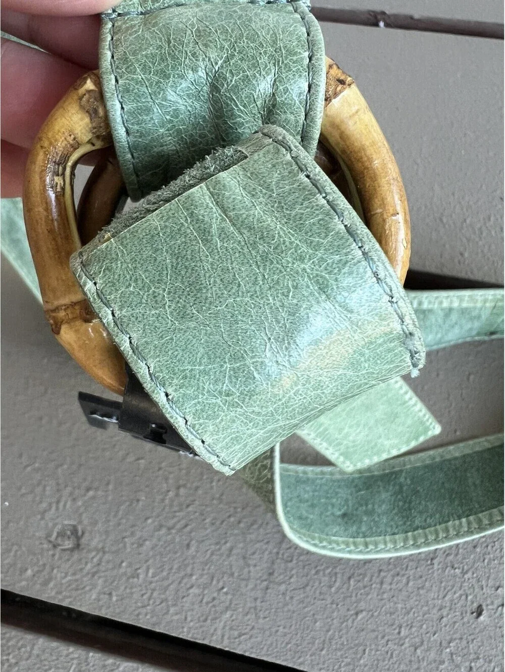 Ellen Tracy Green Italian Leather Bamboo Belt S/M 37”X1.5”